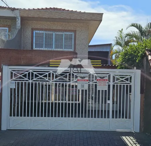 *LOCAÇÃO/VENDA SOBRADO RESIDENCIAL/COMERCIAL - 3 DORMITÓRIOS - 210m² - EDÍCULA + SALÃO + 6