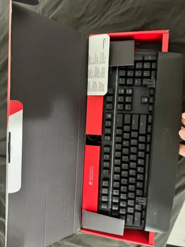 Teclado Gamer HyperX Alloy Switch Red