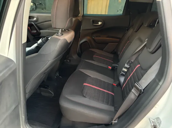 Fiat Toro Freedom 1.8 16V Flex Aut. 2020
