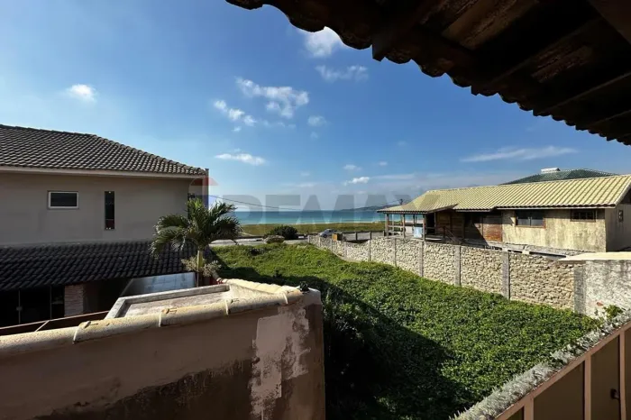 Casa 2 quartos Mobiliada no Foguete - Condominio com piscina e campo de futebol gramado