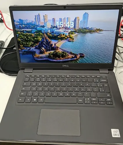 Notebook Dell Latitude 3410 Intel Core i5 10ª Geração + 16GB RAM + SSD 256GB