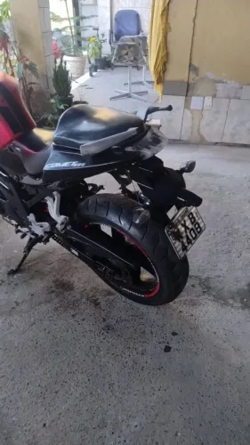 VENDO MOTO 650 GTR