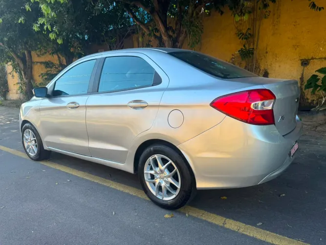 Ford KA+ Sedan 1.0 Tivct Flex 4P 2015