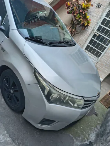 Toyota Corolla GLI 1.8 Flex 16V Aut. 2016