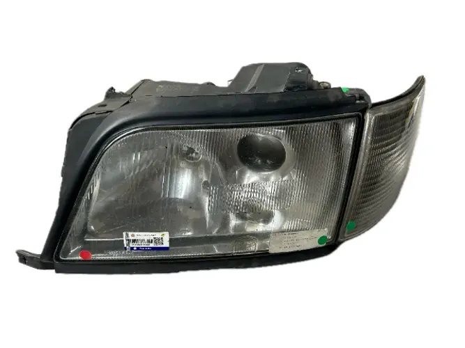 - FAROL AUDI A6 1994 a 1996 Lado Esquerdo C/Pisca - HELLA 201145599 - 14050502LI 