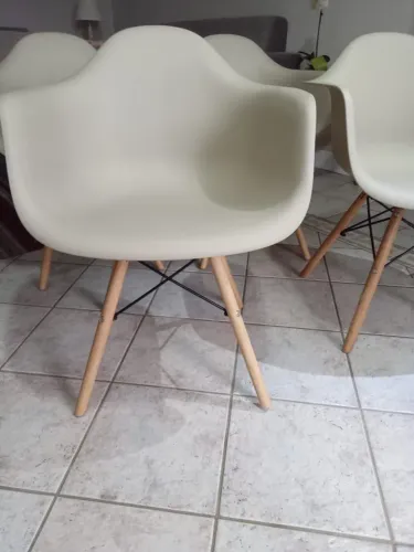 Cadeiras para sala, cozinha ou sacada