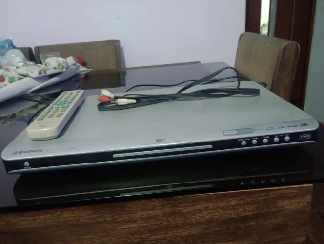 DVD gradiente D-680