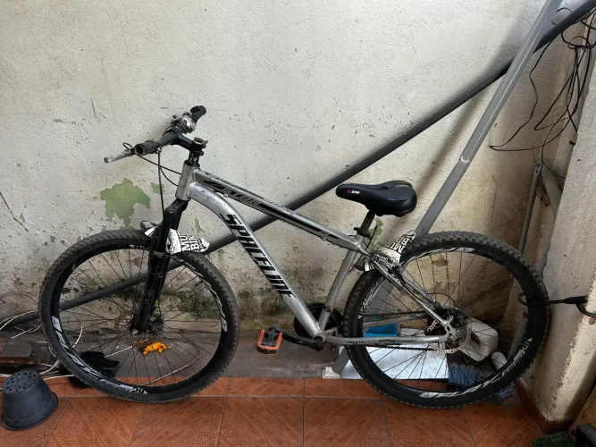 Bicicleta Mountain Bike Spaceline Aro 29