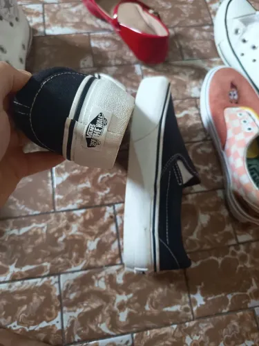 Tênis vans slip on 