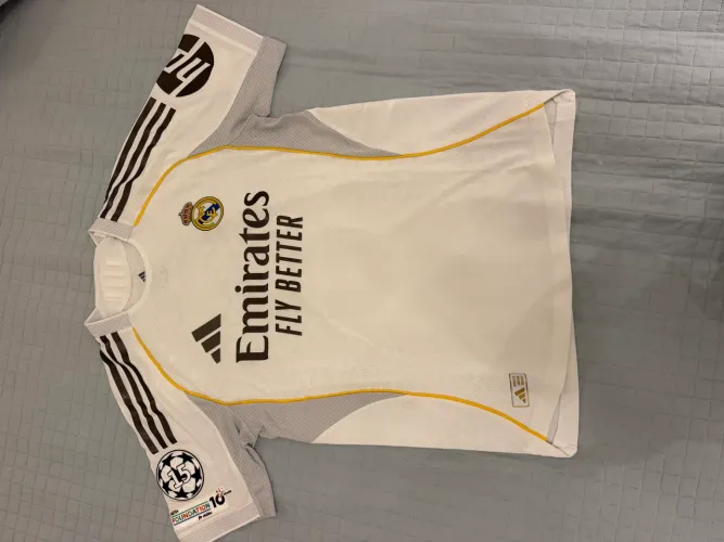 Camisa Real Madrid modelo jogador