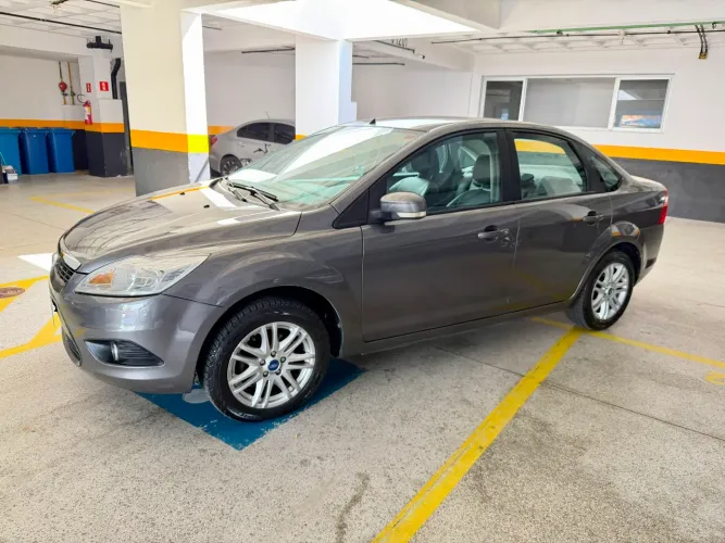 Ford Focus Sedan 2.0 16v/2.0 16V Flex 4P Aut. 2013