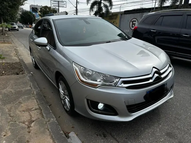 Citroen C4 Lounge Tendance 1.6 Turbo Flex Aut. 2015