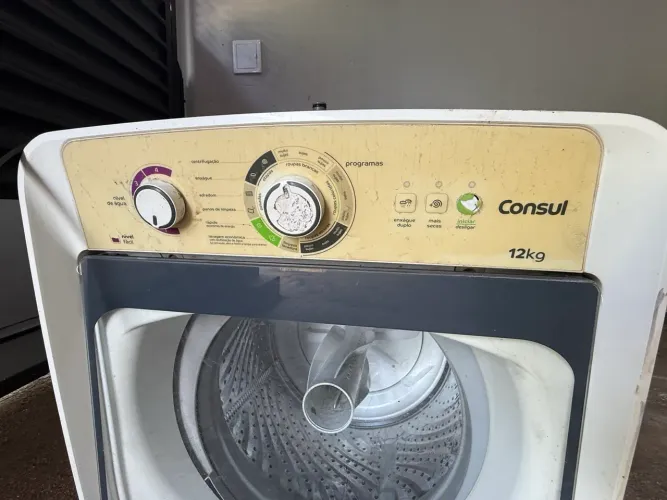 Máquina consul 12 quilos