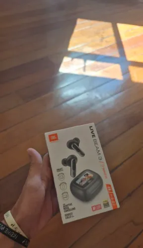 Fone de ouvido bluetooth JBL Harman live beam 3