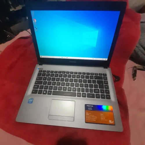 Notebook positivo Stilo XRi2950 usado