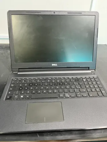 Notebook Dell Inspirion 15 3567 Processador I5 7 geração 