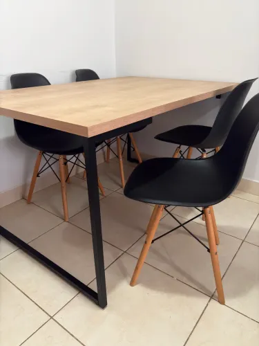 Mesa Jantar com 4 cadeiras