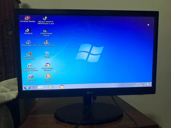 Monitor LG 20? LED Widescreen - Funcionando Perfeito