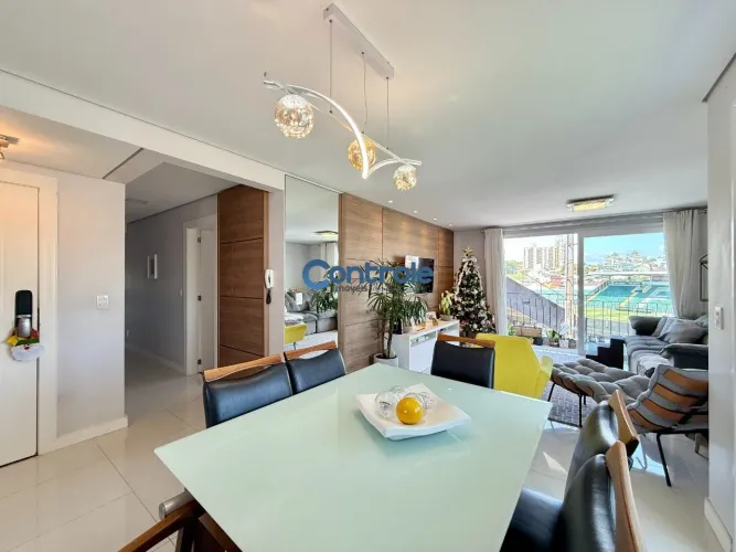 Apartamento porteira fechada exclusivo de 3 suítes e 2 vagas de garagem no Estreito
