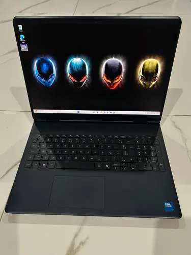 Alienware 16 Aurora CORE 7-240H 16RAM 1TB SSD RTX 4050 6GB GDDR6