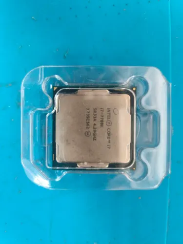 Processador LGA 1151 Intel i7 7700 (VENDO OU TROCO)