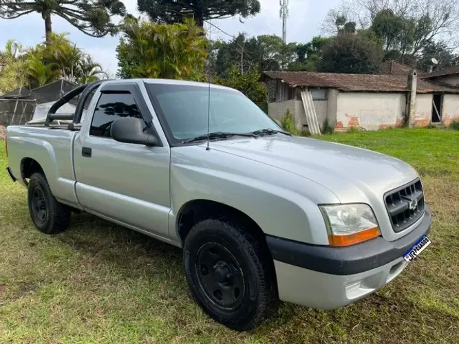 Chevrolet S10 Blazer 2.4 MPFI 8V 128cv 4P 2001