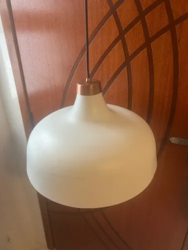 Lustre pendente branco sala de jantar 