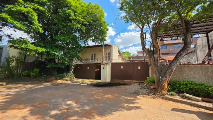 Sobrado para venda com 342 metros quadrados com 4 quartos em Parque Campolim - Sorocaba -