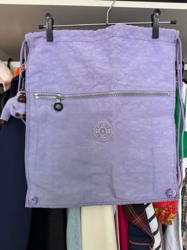 Mochila Kipling lilás