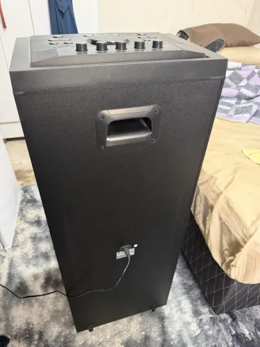 Vendo caixa de som torres Philips tax5509 1250 reais