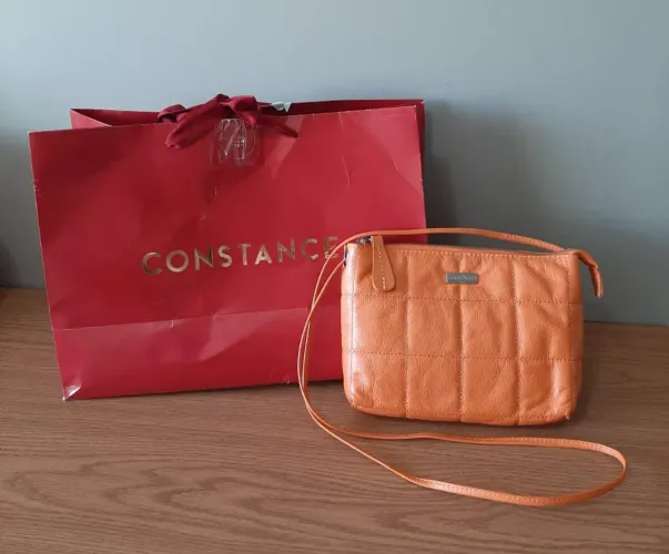 Bolsa Constance - Leia a descrição