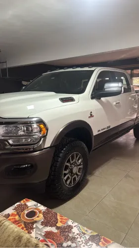 Ram 3500 Limited Longhorn 6.7 TB CD Diesel 2022