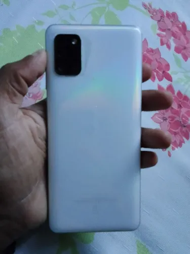 Samsung A31