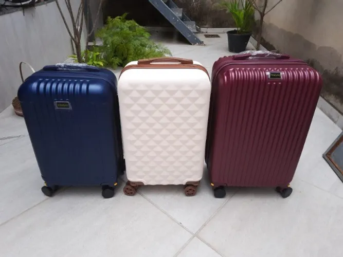 Malas de Bordo (P) Padrão ANAC - Rígidas com Rodinha 360° em ABS