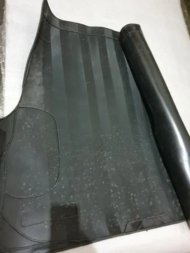 Pajero sport tapete borracha porta malas novo original