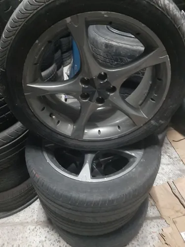 Roda aro 17 scorro estrela grafite Toyota Corolla 5x100 com Pneus 225 45 17 usados jogo