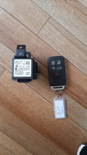 Chave Com Sensor Keyless Volvo V40