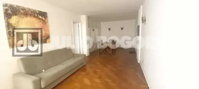 Apartamento - Padrão / Residencial / Copacabana
