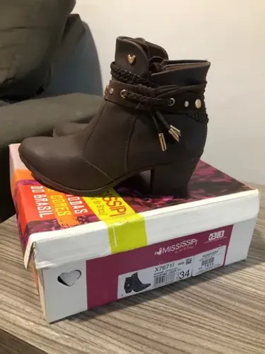 Vendo botinha Mississipi 