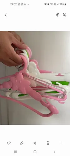 Cabides   3.00   cada  