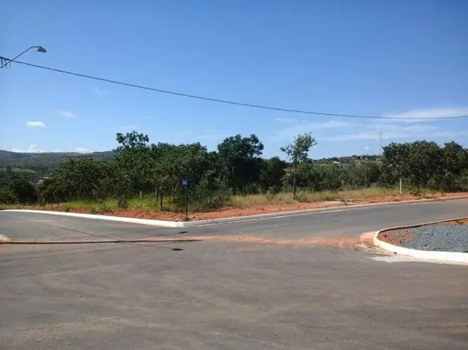 Lote à venda, Garden Ville - Caetanópolis/MG