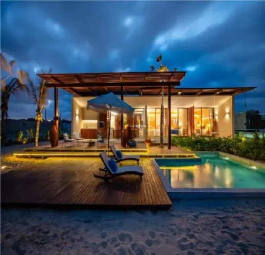 Casa de Alto Padrão em Condomínio - Fortim (Cód 0102)