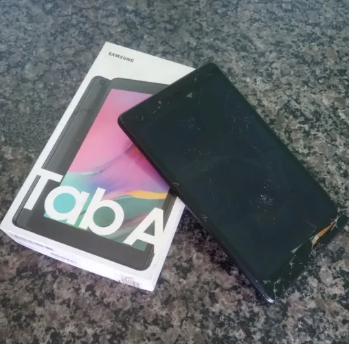 Tablet Samsung trincado