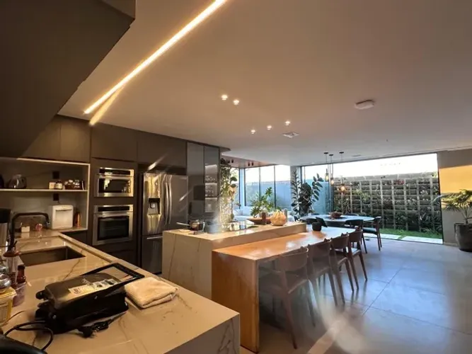 Luxuosa Mansão no Alphavile Natal com tudo de primeira - Toda Projetada e Mobiliada