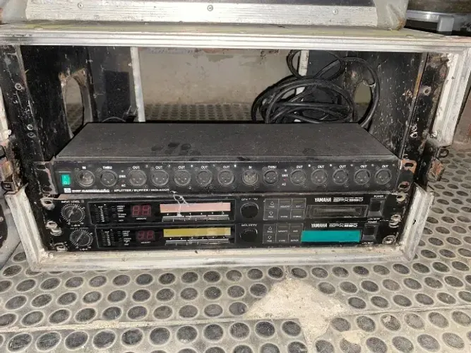 Yamaha Spx990 Professional Multi-effects Processador 127v