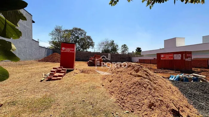 Terreno residencial à venda no Condomínio Mônaco em Piracicaba