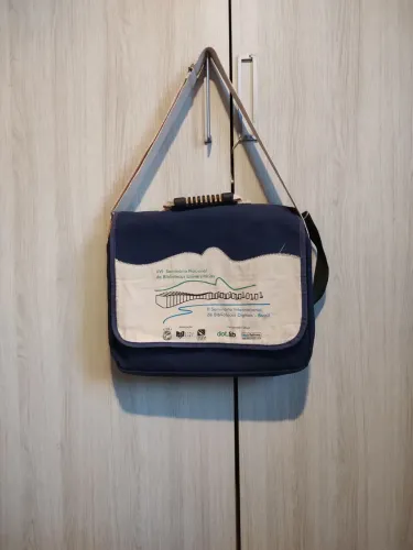 Mochila de Ombro Azul - Seminário de Bibliotecas
