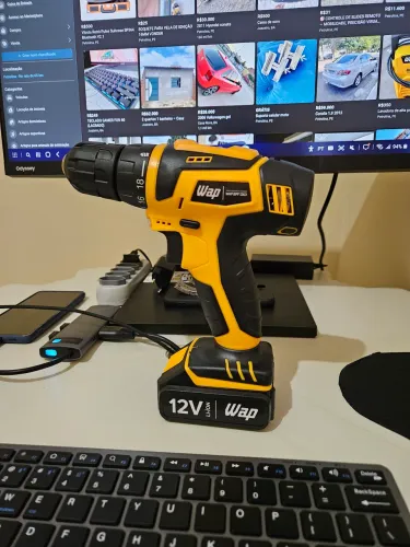 Potência e Praticidade: Parafusadeira/Furadeira WaP 12V com Maleta Completa!