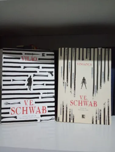 Livros: duologia Vilão e Vingança