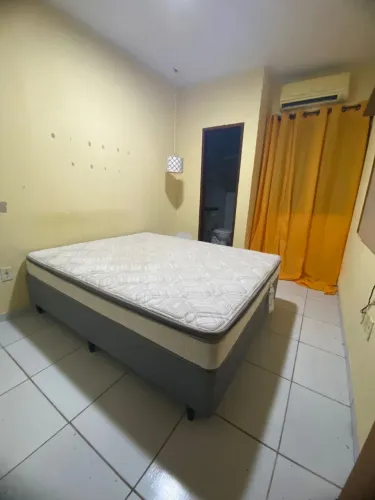 Cama Box Queen Size Herval Ômega com Pillow Top e Molas Ensacadas